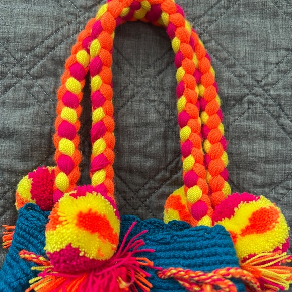 Wayuu Mochila Colombian Bag - Picture 6 of 8